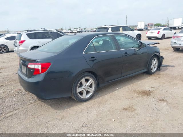 4T1BF1FK2EU410297 Toyota CAMRY SE