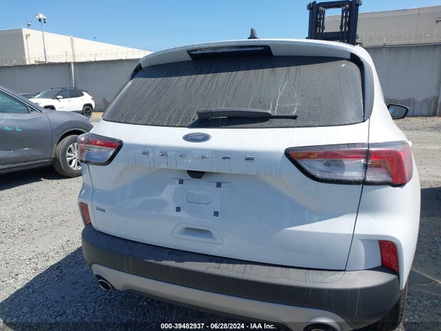 Ford ESCAPE SE 2022 1FMCU0G63NUC03956 Image 17