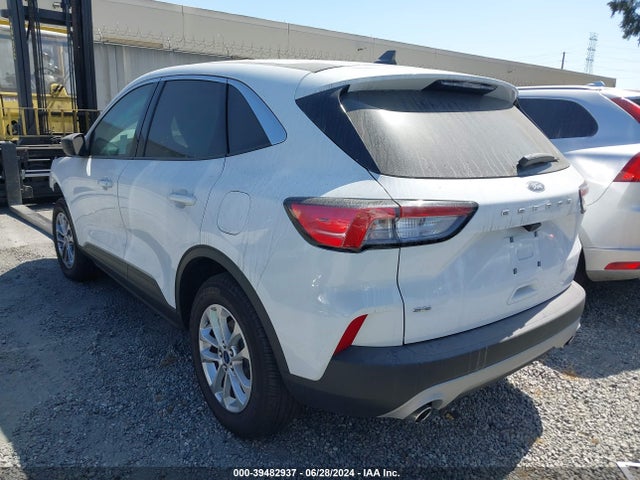 Ford ESCAPE SE 2022 1FMCU0G63NUC03956 Image 3