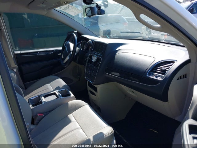 2C4RC1BG9FR620651 Chrysler Town & Country Touring