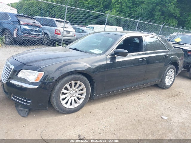 Chrysler 300 2014 2C3CCAAG6EH276275 Image 2