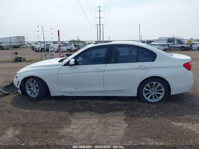 WBA8A9C5XHK619598 BMW 320i