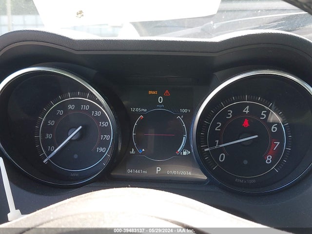 2017 JAGUAR F-TYPE SAJWA6AT2H8K39907 Photo 6