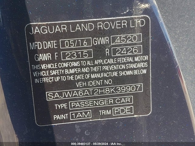 2017 JAGUAR F-TYPE SAJWA6AT2H8K39907 Photo 8