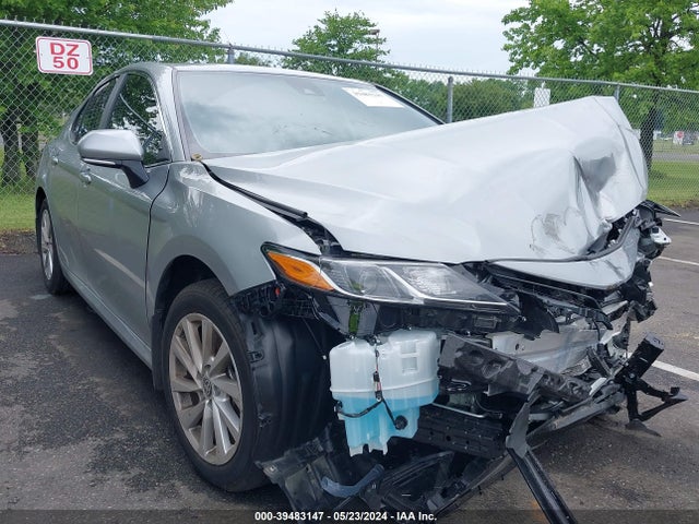 Toyota CAMRY LE 2024 4T1C11BK6RU118828 главное изображение