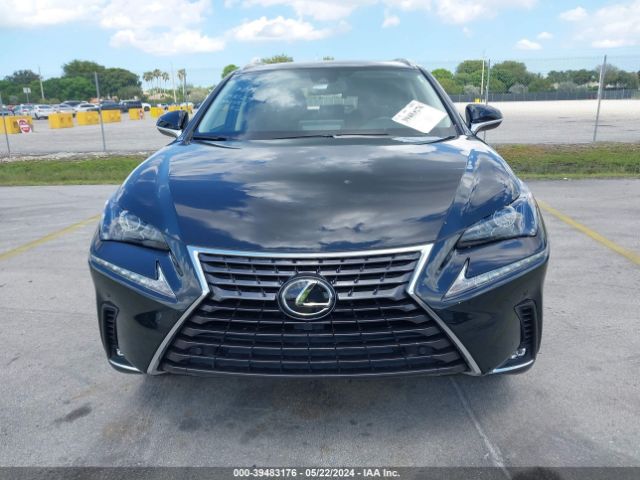 JTJDARBZ2M2181916 Lexus NX 300
