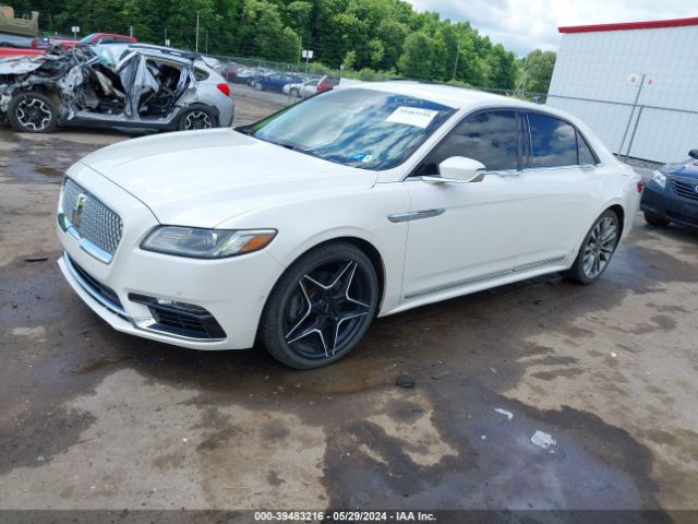 1LN6L9NC1H5607673 Lincoln Continental Reserve