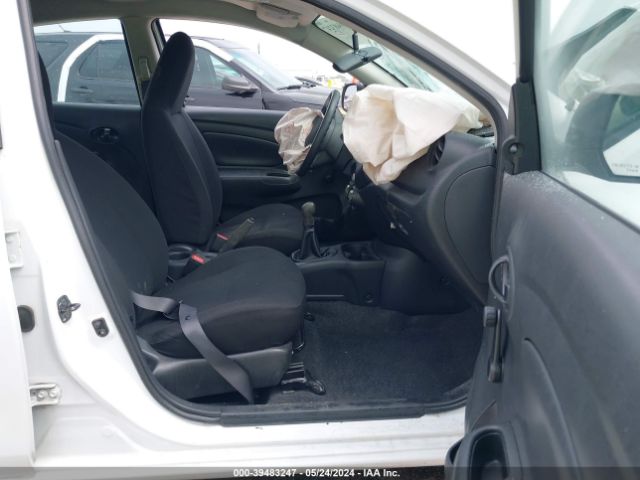 3N1CN7AP1EL825853 Nissan Versa 1.6 S