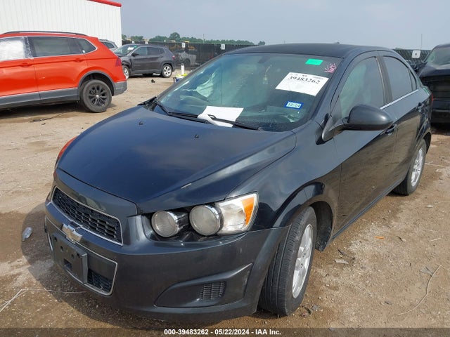 Chevrolet Sonic Lt Auto 2014 1G1JC5SH5E4147032 Image 2