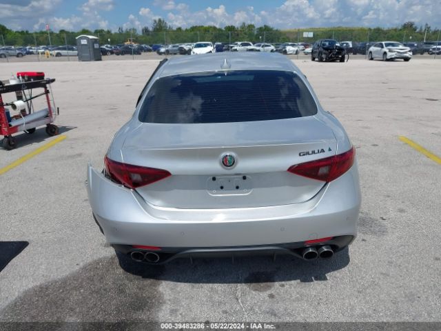 ZARFAMAN1K7606304 Alfa Romeo Giulia Sport Rwd