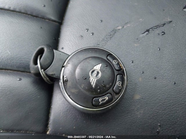 2011 MINI COOPER S CLUBMAN WMWZG3C54BTY36615 Photo 10