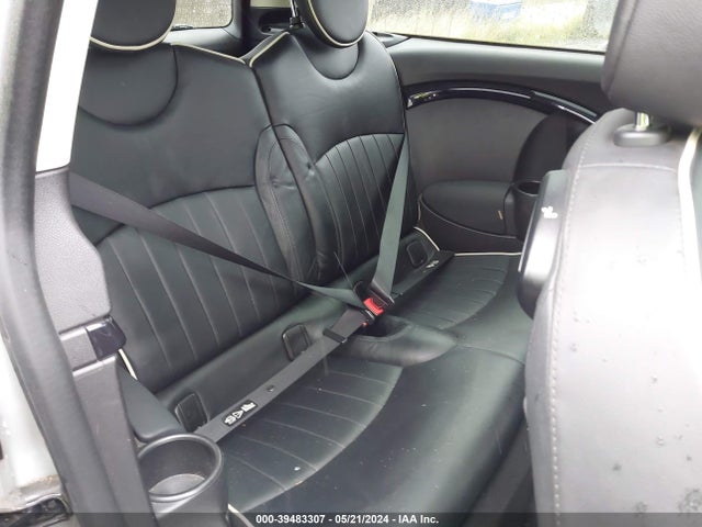 2011 MINI COOPER S CLUBMAN WMWZG3C54BTY36615 Photo 7