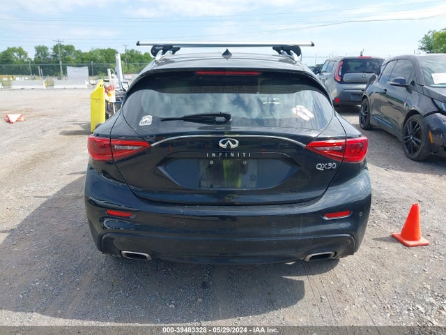 Infiniti Qx30 Premium 2017 SJKCH5CP3HA016319 Image 16