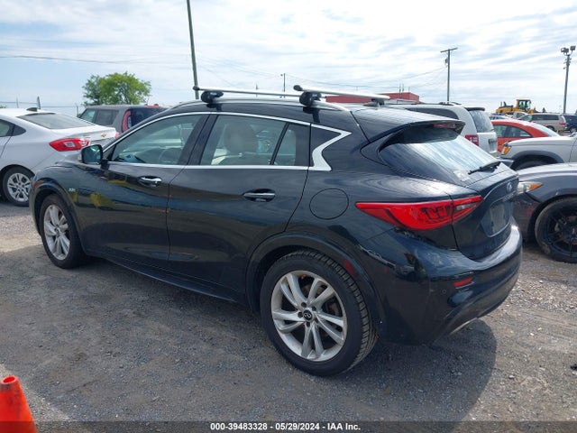 Infiniti Qx30 Premium 2017 SJKCH5CP3HA016319 Image 3