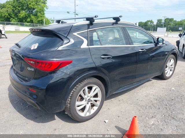 Infiniti Qx30 Premium 2017 SJKCH5CP3HA016319 Image 4