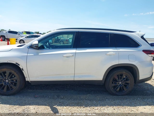 Toyota Highlander Se 2019 5TDKZRFH2KS358460 Image 15