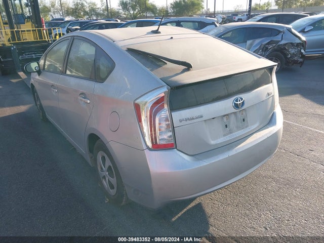 Toyota Prius Three 2015 JTDKN3DU6F0473175 Image 3