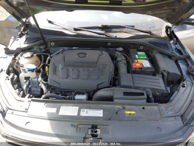 1VWAA7A38JC023462 Volkswagen Passat 2.0t R-line/2.0t S