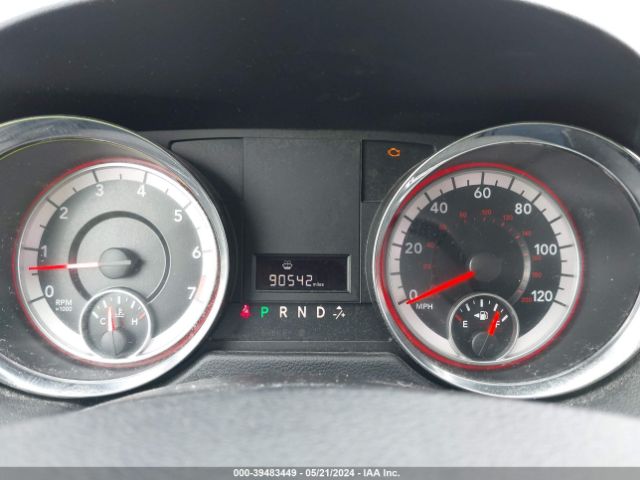 2C4RDGBGXFR687498 Dodge Grand Caravan Se Plus