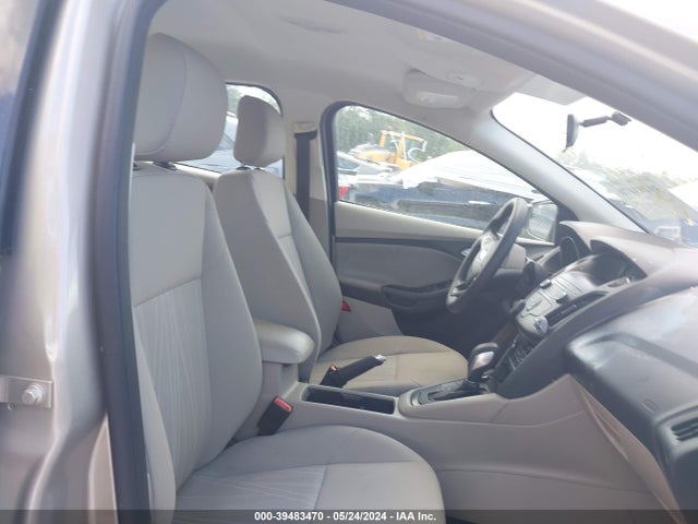 Ford FOCUS SE 2018 1FADP3FE6JL228155 Image 5