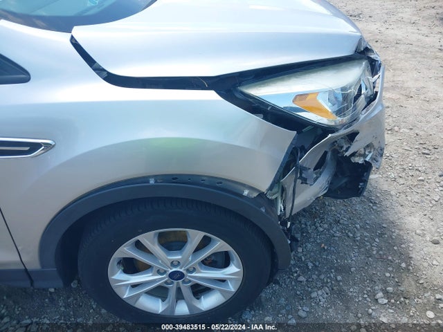 Ford ESCAPE SE 2017 1FMCU9G9XHUB46481 Image 17