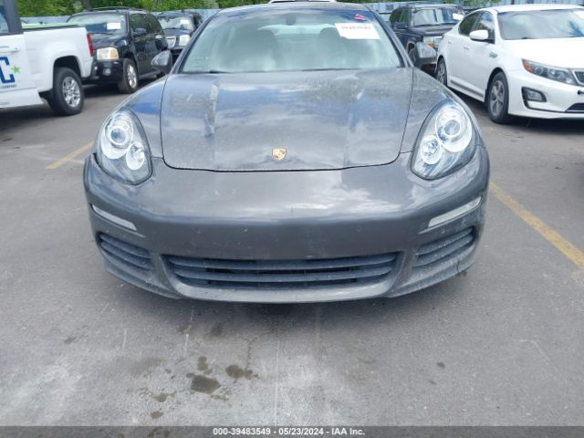 WP0AA2A71GL002499 Porsche PANAMERA 4