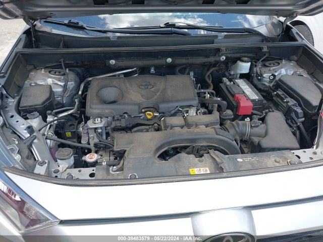 Toyota RAV4 LE 2019 2T3H1RFV3KW040143 Image 10