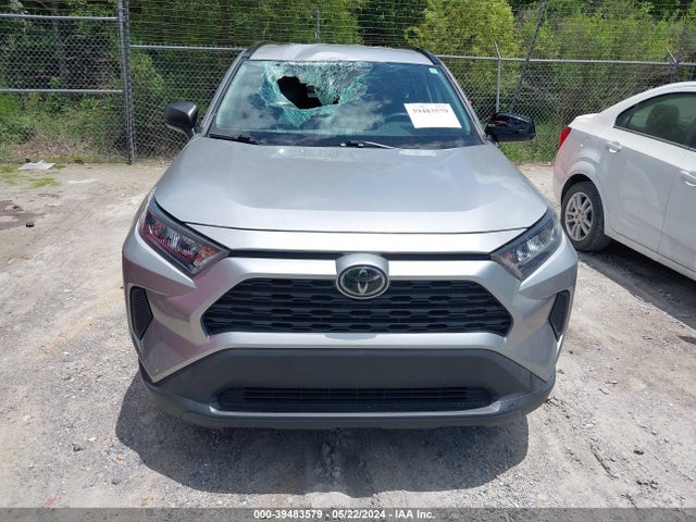 Toyota RAV4 LE 2019 2T3H1RFV3KW040143 Image 12