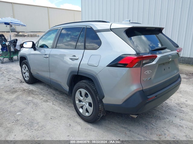 Toyota RAV4 LE 2019 2T3H1RFV3KW040143 Image 3