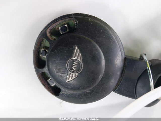 2008 MINI COOPER WMWMF33578TT60821 Photo 10