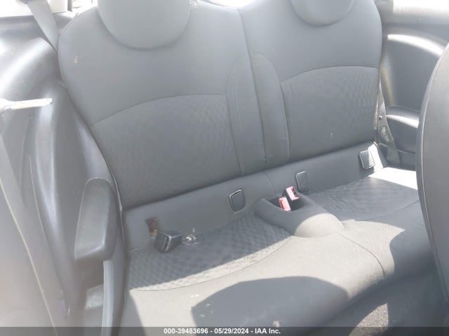 2008 MINI COOPER WMWMF33578TT60821 Photo 7