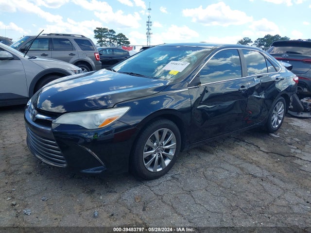 Toyota CAMRY XLE 2016 4T4BF1FK8GR553456 Image 2