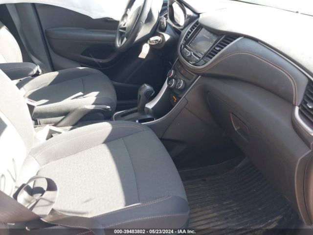 3GNCJKSB7LL124088 Chevrolet Trax Fwd Ls