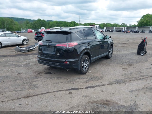 2T3BFREVXGW443133 Toyota RAV4 LE