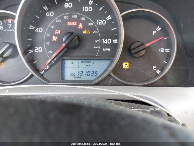 2T3BFREVXGW443133 Toyota RAV4 LE