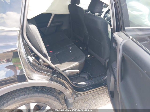 2T3BFREVXGW443133 Toyota RAV4 LE