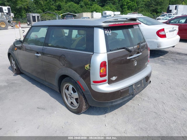2009 MINI COOPER CLUBMAN WMWML33579TX34242 Photo 2