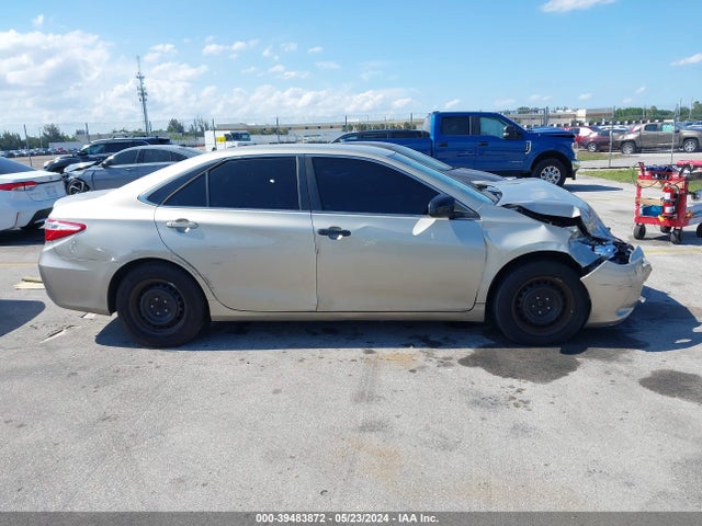 Toyota CAMRY LE 2015 4T4BF1FK2FR467154 Image 13
