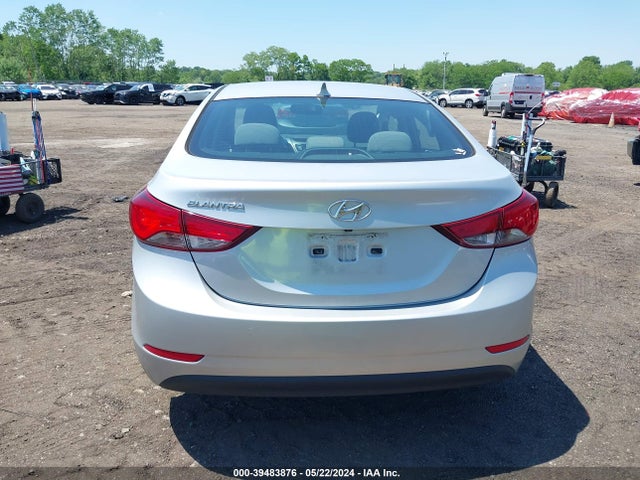 Hyundai ELANTRA SE 2015 5NPDH4AE3FH641098 Image 16