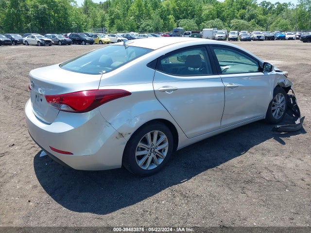 Hyundai ELANTRA SE 2015 5NPDH4AE3FH641098 Image 4