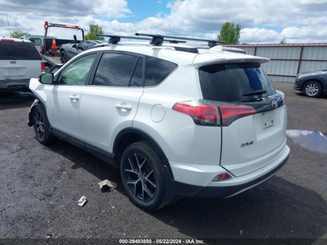 JTMJFREV5HD217804 Toyota RAV4 SE