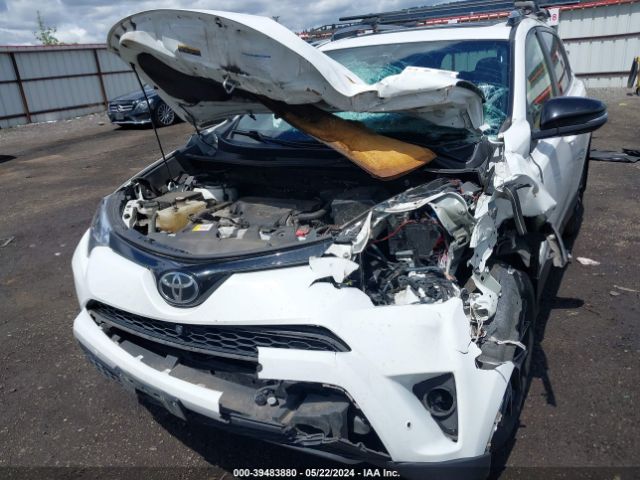 JTMJFREV5HD217804 Toyota RAV4 SE