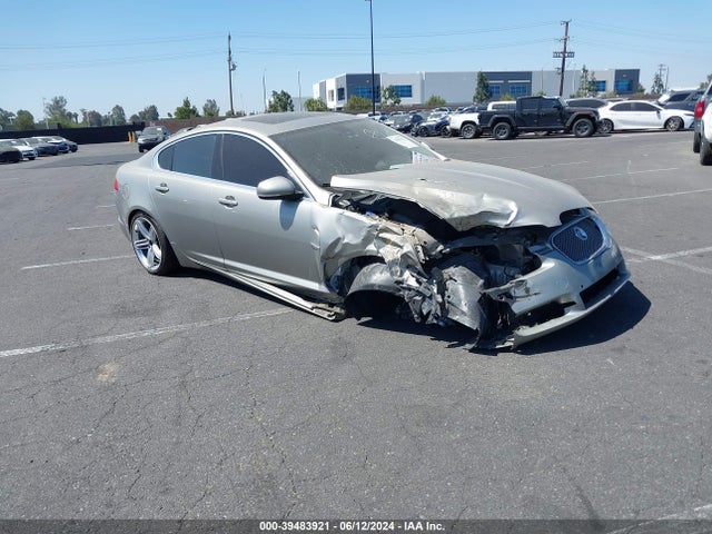 2010 JAGUAR XF SAJWA0FA7AHR58127 Photo 0