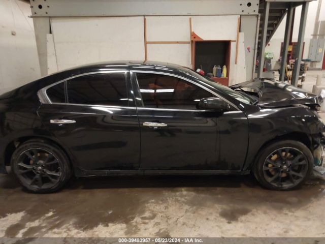 1N4AA5AP1EC458278 Nissan Maxima 3.5 S/3.5 Sv