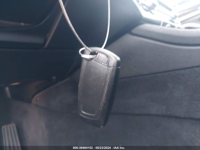 WBA5A5C5XED503863 BMW 528I