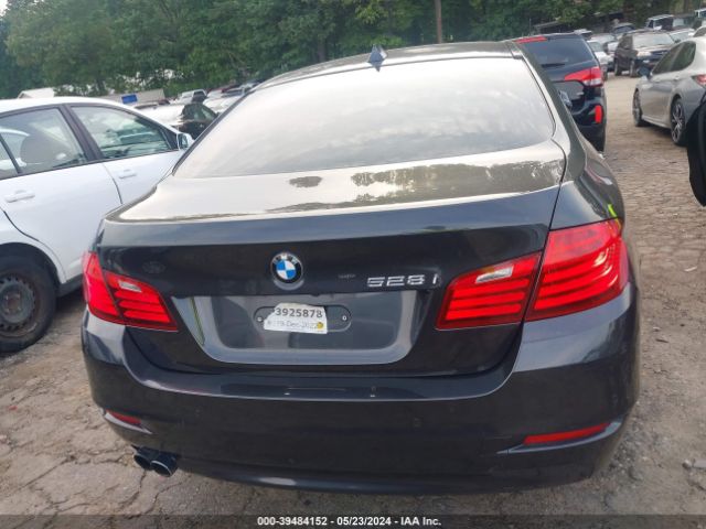 WBA5A5C5XED503863 BMW 528I
