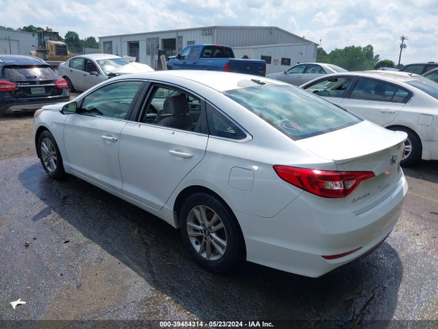 Hyundai SONATA SE 2016 5NPE24AF8GH326734 Image 3