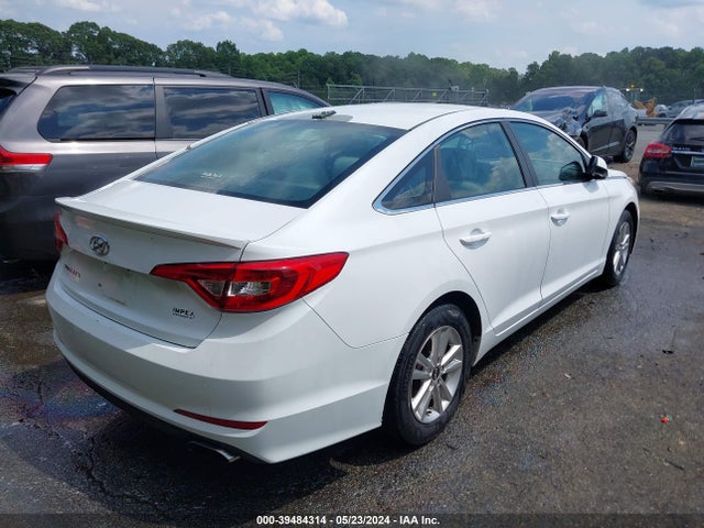 Hyundai SONATA SE 2016 5NPE24AF8GH326734 Image 4