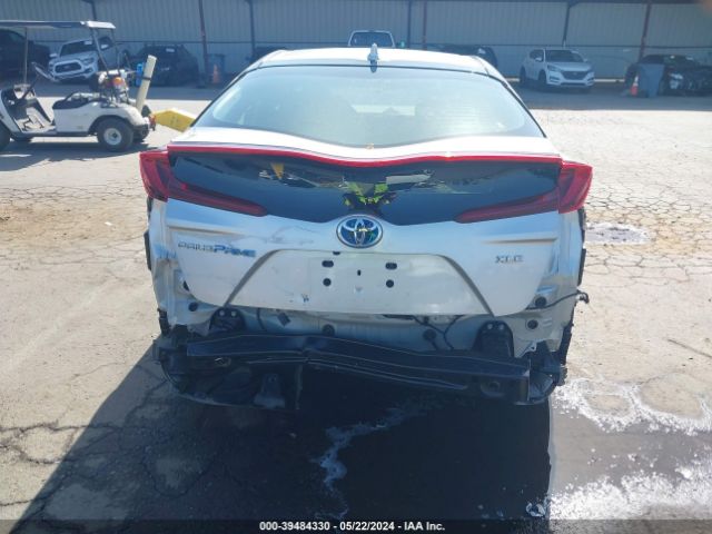 JTDKAMFP1N3201266 Toyota Prius Prime Xle