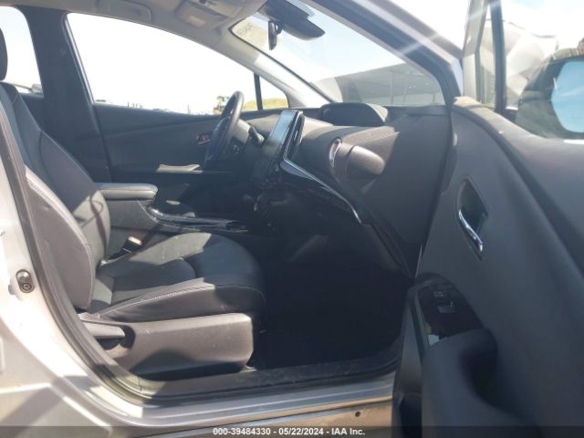 JTDKAMFP1N3201266 Toyota Prius Prime Xle